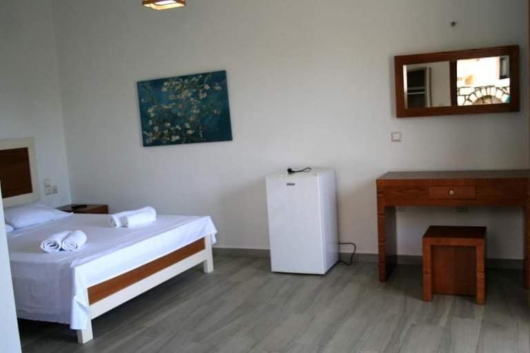 Spyridoula'S Guest House Himarë Exterior foto