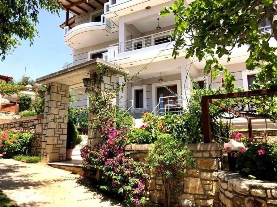 Spyridoula'S Guest House Himarë Exterior foto