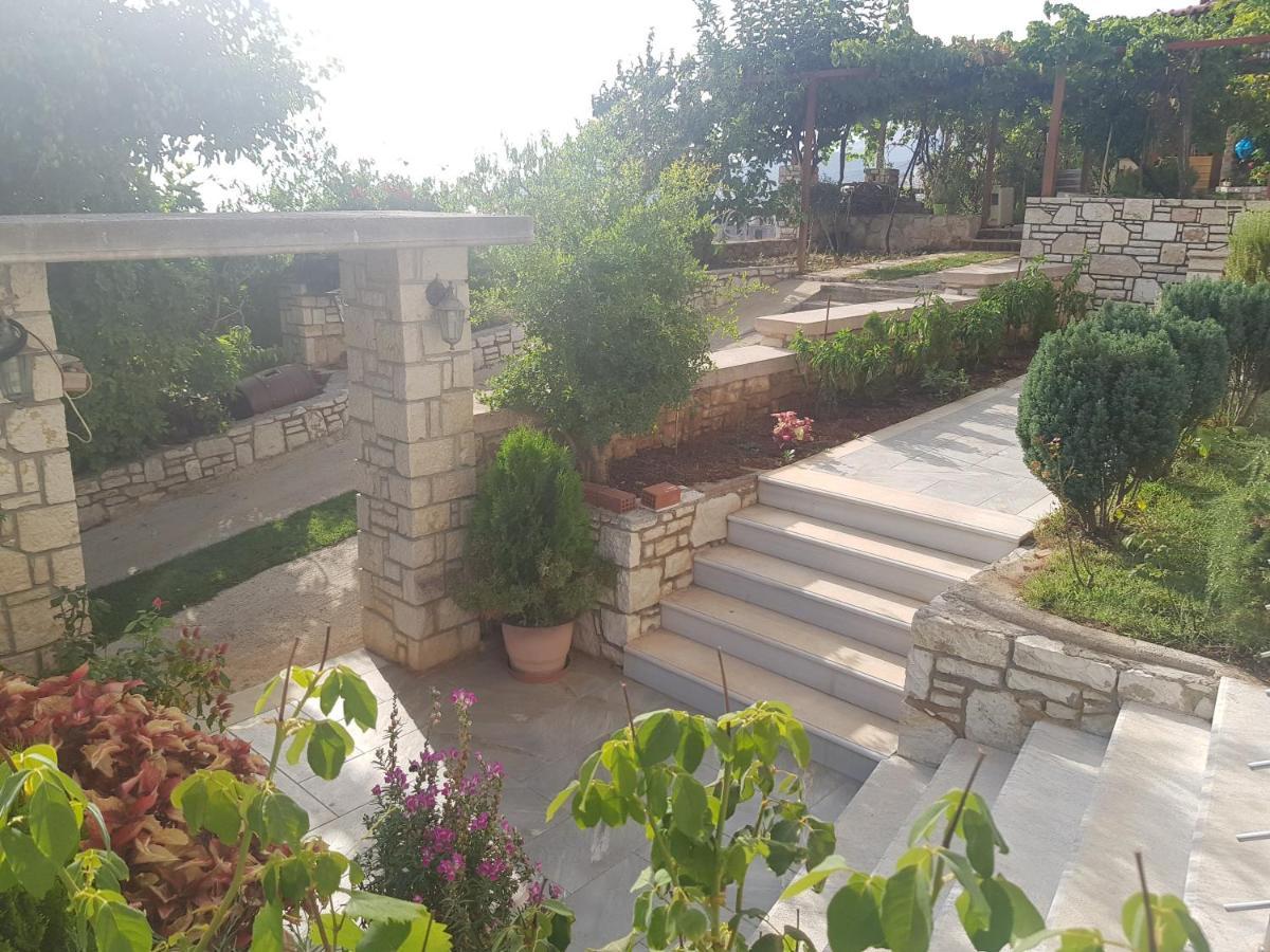 Spyridoula'S Guest House Himarë Exterior foto