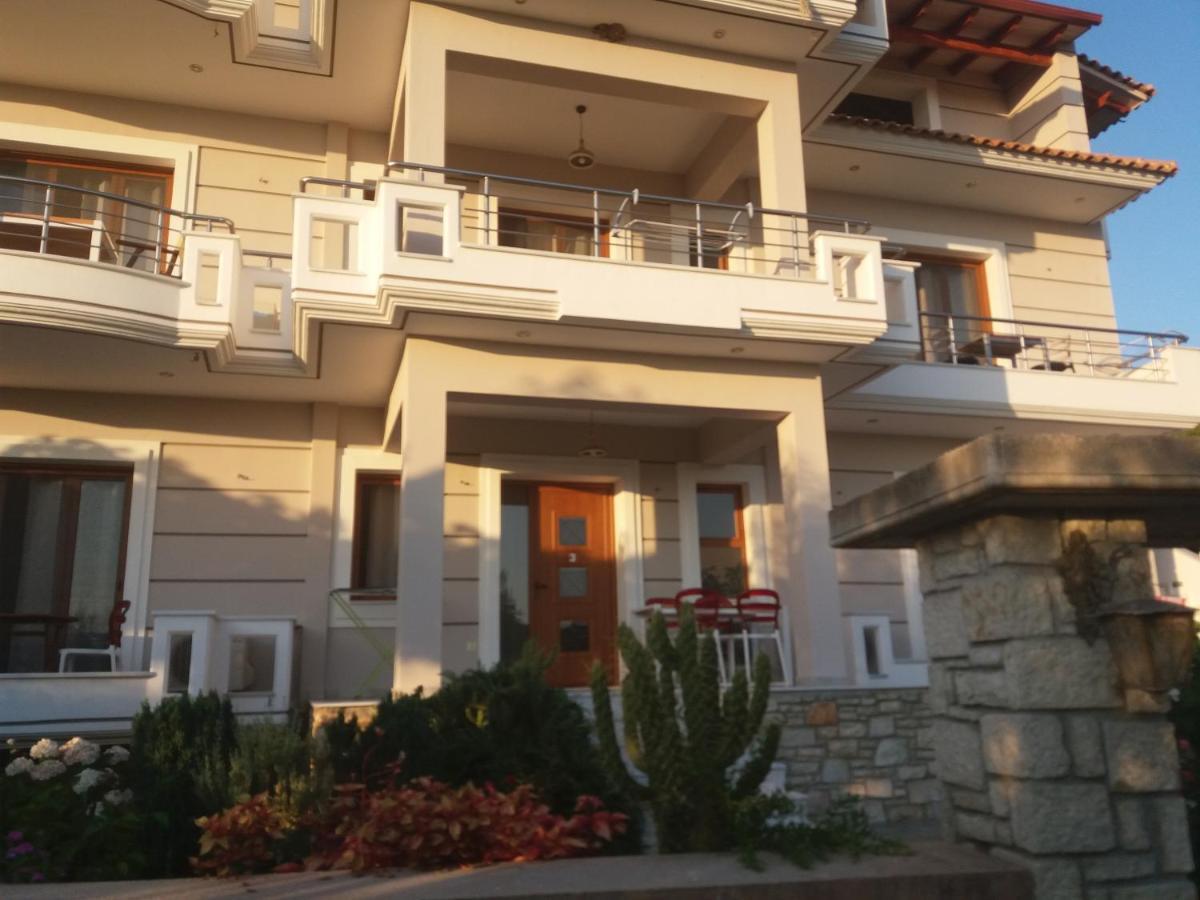 Spyridoula'S Guest House Himarë Exterior foto